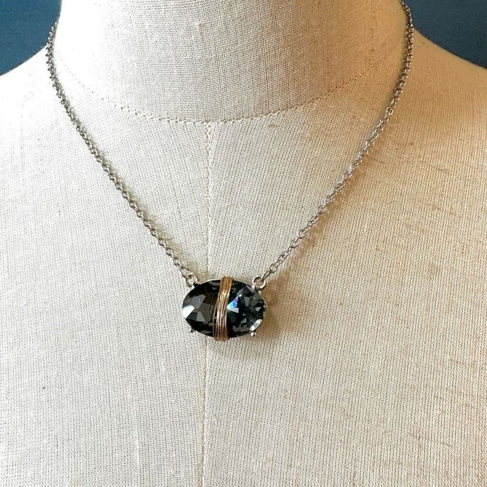 Nahmu grey rhinestoe wire wrapped pendant necklace